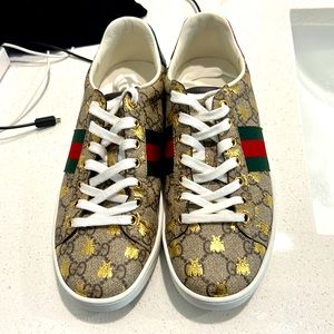 Gucci gold bee sneakers size 38.5